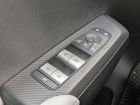 New 2026 Mitsubishi Outlander SE image 27