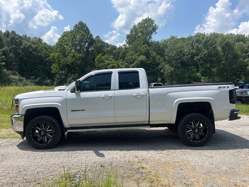 Used 2015 Chevrolet Silverado 2500 LT AWD/4WD image 5