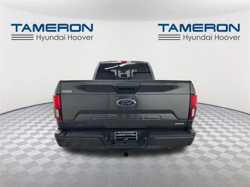 Used 2018 Ford F150 XLT w/ Equipment Group 302A Luxury image 4