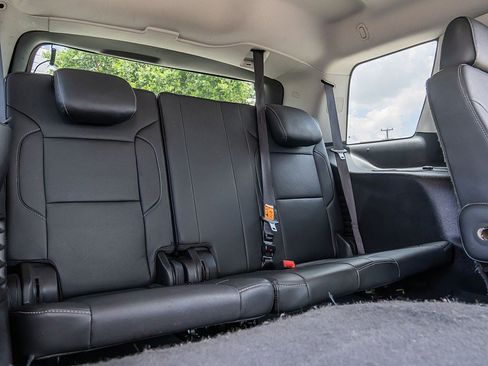 Used 2020 GMC Yukon SLT w/ Open Road Package RWD image 24