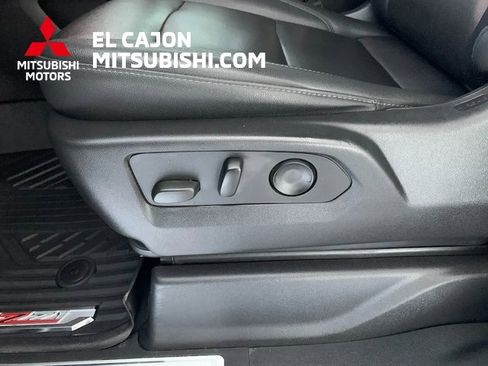 Used 2022 Chevrolet Silverado 1500 LT Trail Boss w/ Convenience Package II image 12