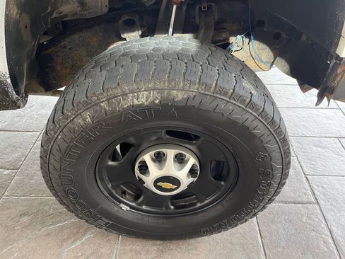 Used 1997 Chevrolet Silverado 2500 4x4 Extended Cab image 17