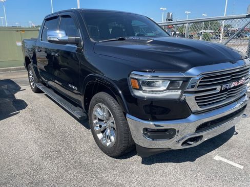 Certified 2020 RAM 1500 Laramie AWD/4WD image 9