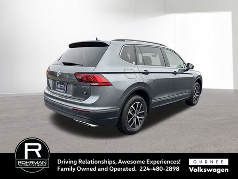 Used 2021 Volkswagen Tiguan SE image 9
