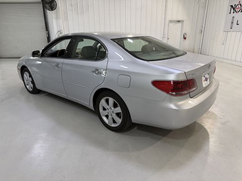 Used 2005 Lexus ES 330 image 3