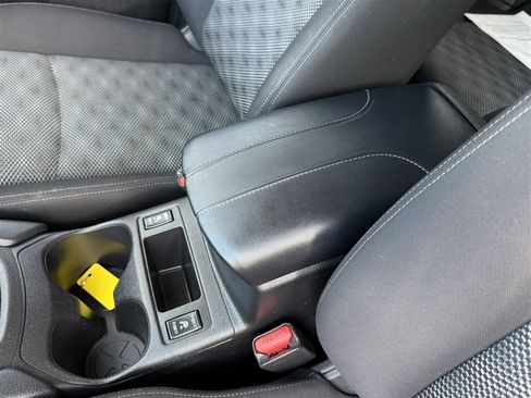 Used 2019 Nissan Rogue Sport SV w/ All-Weather Package image 21