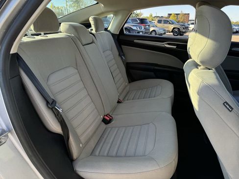 Used 2018 Ford Fusion S image 30