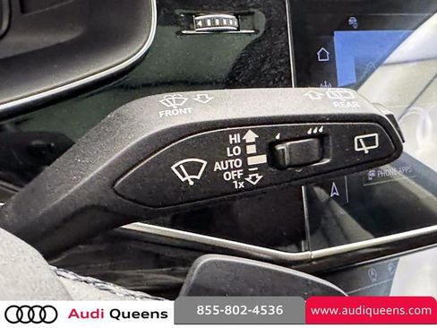 Certified 2023 Audi Q7 2.0T Premium AWD/4WD image 32