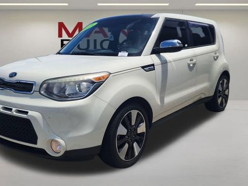 Used 2015 Kia Soul ! w/ Sun & Sound Package FWD image 1