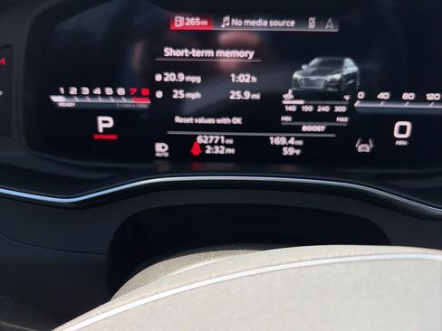 Used 2021 Audi S7 Prestige image 2