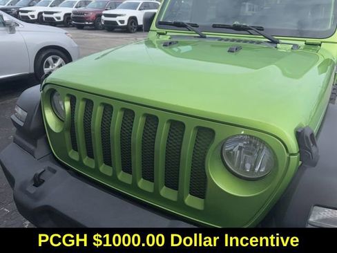 Used 2020 Jeep Wrangler Sport image 6