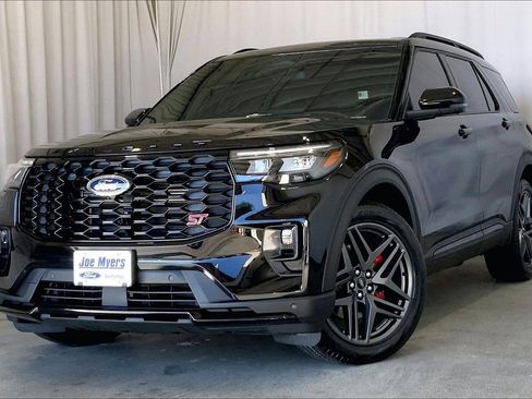 Certified 2025 Ford Explorer ST w/ Sun And Sound Package image 12