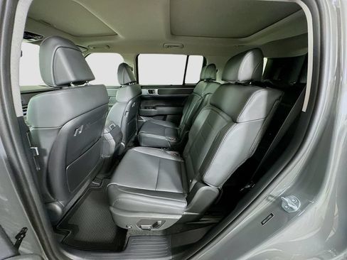 New 2026 Hyundai Santa Fe Limited AWD/4WD image 17