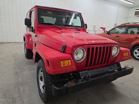 Used 2003 Jeep Wrangler X image 18