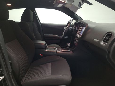 Used 2023 Dodge Charger SXT RWD image 21