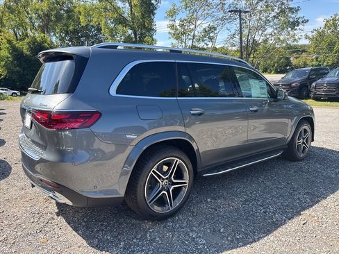 New 2026 Mercedes-Benz GLS 450 4MATIC image 10