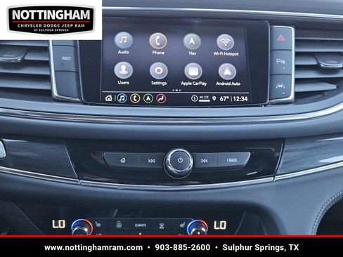 Used 2024 Buick Enclave Premium image 12