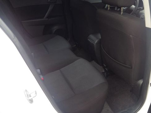 Used 2010 MAZDA MAZDA3 i Sport image 13