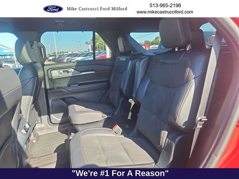 Certified 2025 Ford Explorer ST AWD/4WD image 29