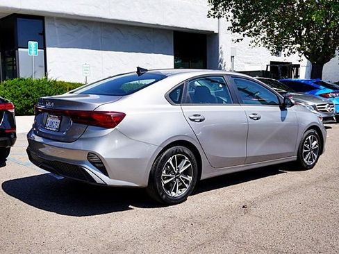 Used 2023 Kia Forte LXS FWD image 8