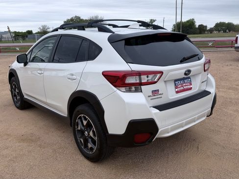 Used 2018 Subaru Crosstrek 2.0i Premium w/ Eyesight System image 7