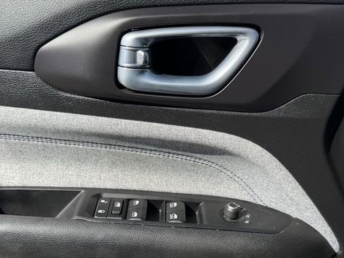 Used 2022 Jeep Compass Latitude image 22