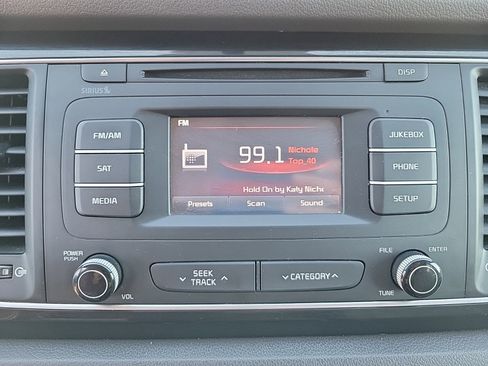 Used 2015 Kia Sedona EX w/ EX Premium Package image 12