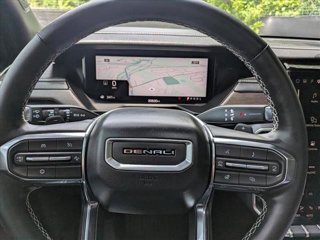 Used 2025 GMC Acadia Denali FWD image 38