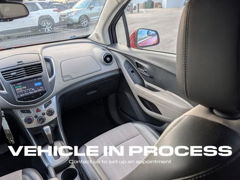 Used 2015 Chevrolet Trax LT w/ LT Plus Package image 11