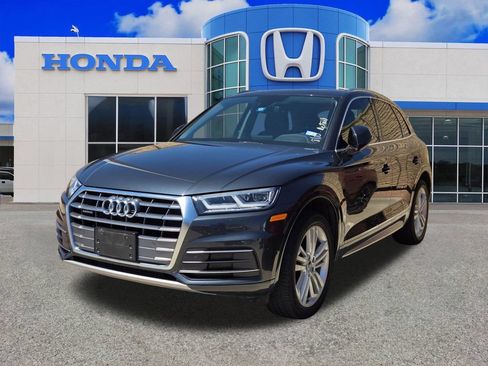Used 2019 Audi Q5 2.0T Premium Plus w/ Premium Plus Package AWD/4WD image 21