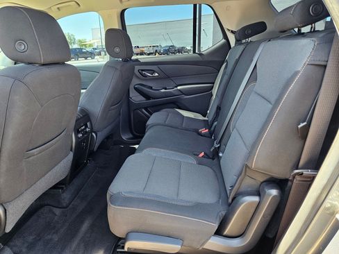 Certified 2018 Chevrolet Traverse LS FWD image 23