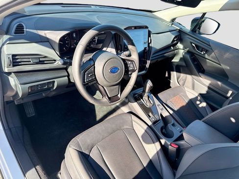 Certified 2025 Subaru Crosstrek 2.5i Limited w/ Crosstrek Mirror Package image 12