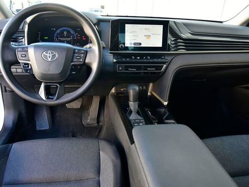 Certified 2025 Toyota Camry LE image 15