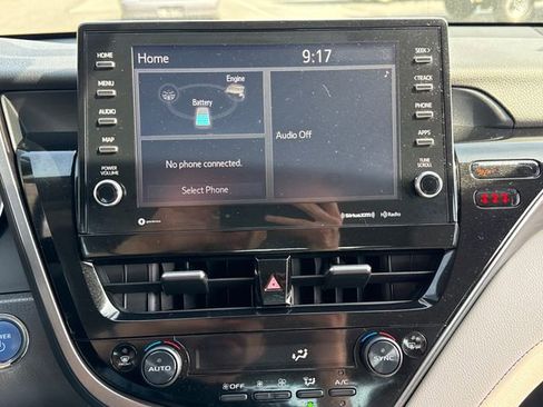 Used 2023 Toyota Camry XLE image 28