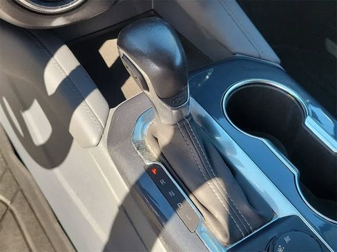 Used 2020 Chevrolet Blazer LT image 29