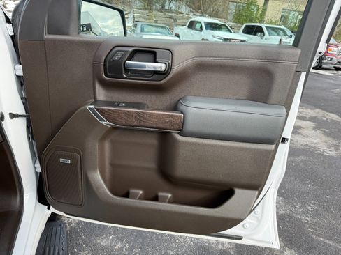 Used 2021 GMC Sierra 1500 Denali image 23