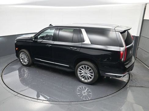 Used 2024 Cadillac Escalade Premium Luxury w/ LPO, Floor Liner Package image 31
