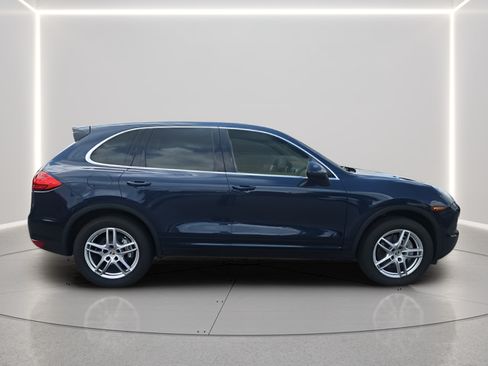 Used 2013 Porsche Cayenne S AWD/4WD image 6