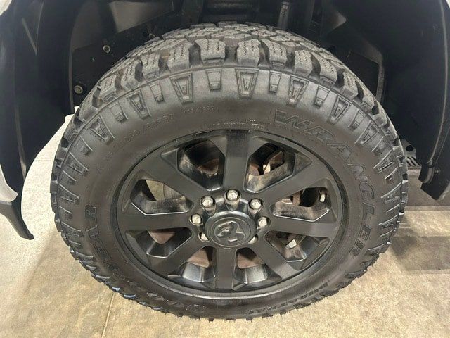 Used 2022 RAM 2500 Big Horn w/ Level B Equipment Group AWD/4WD image 38