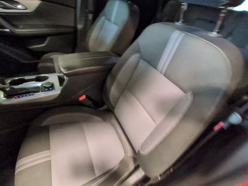 Used 2023 Chevrolet Blazer LT w/ Driver Confidence Package image 7