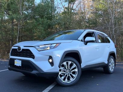 New 2025 Toyota RAV4 XLE Premium w/ Weather Package