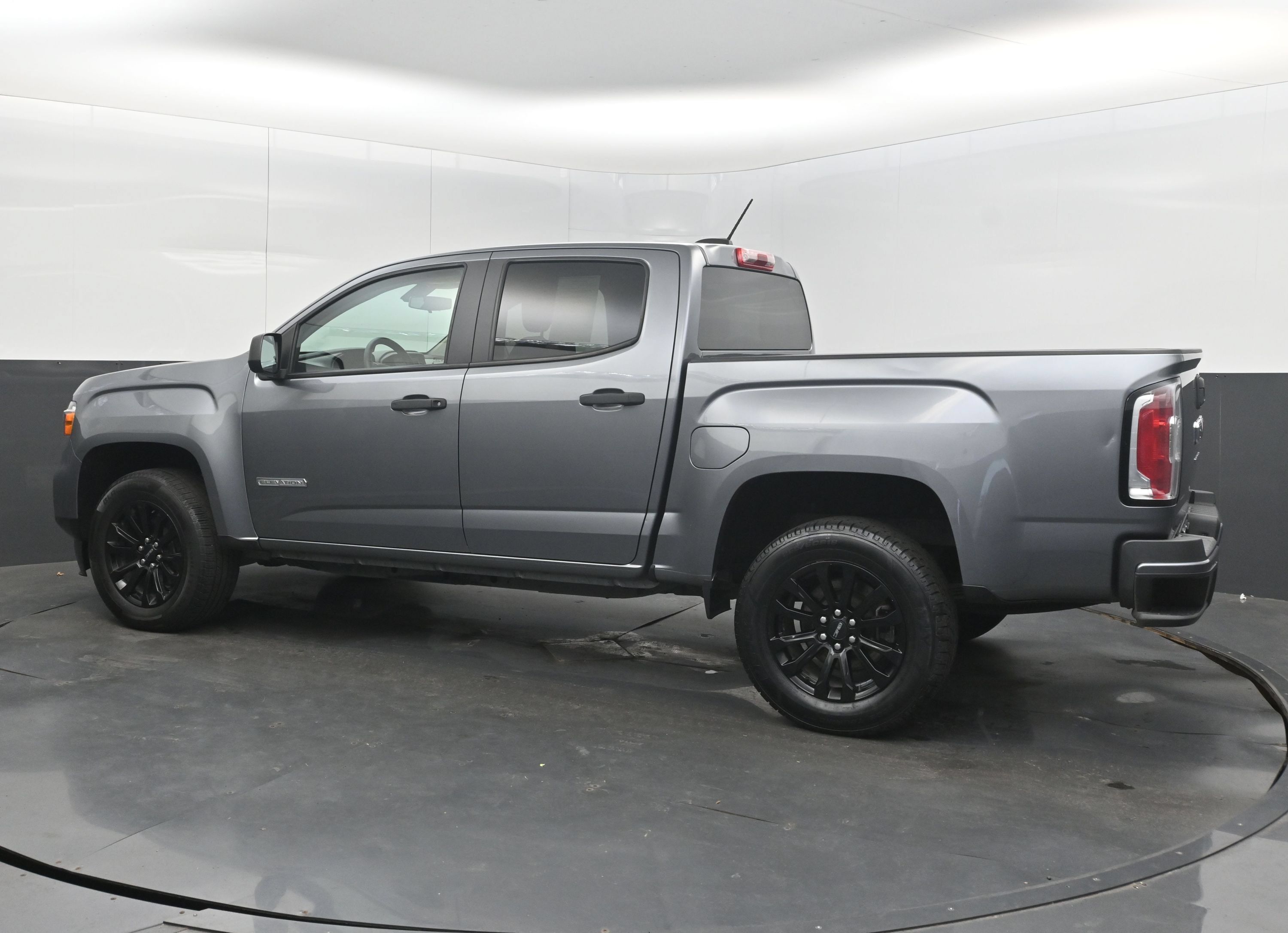 Used 2021 GMC Canyon Elevation Standard w/ Convenience Package RWD image 7