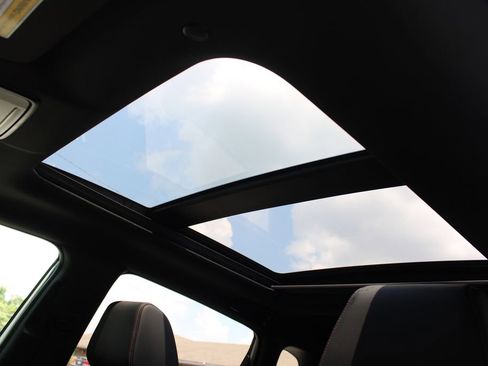 Certified 2025 Acura ADX A-Spec image 17