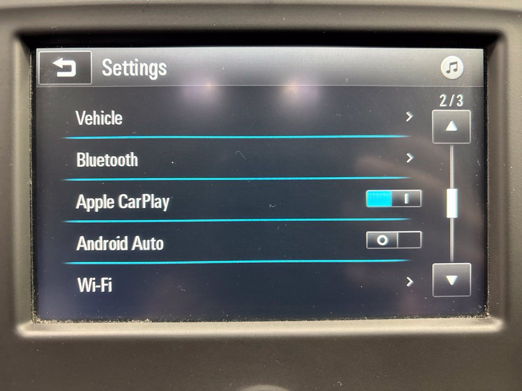 Used 2018 Chevrolet Equinox LT FWD image 18