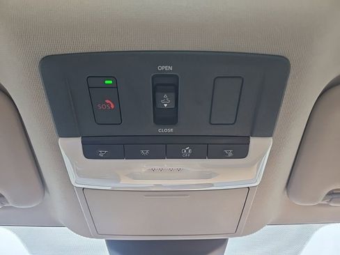 New 2025 Nissan Sentra SV w/ SV Premium Package image 26