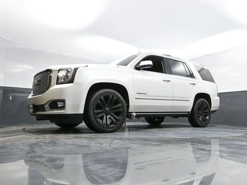 Used 2017 GMC Yukon Denali w/ Open Road Package image 44