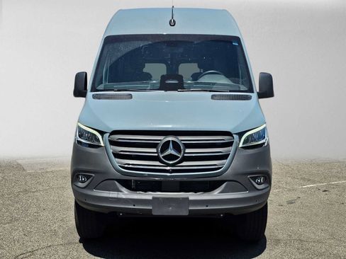 Used 2026 Mercedes-Benz Sprinter 2500 image 8
