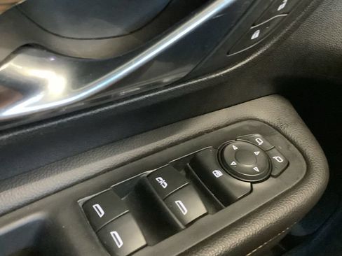 Used 2019 GMC Terrain SLE w/ LPO, Floor Liner Package FWD image 21