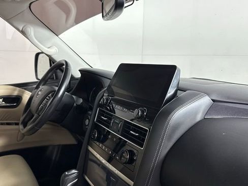 Used 2022 Nissan Armada SV w/ SV Appearance Package image 35