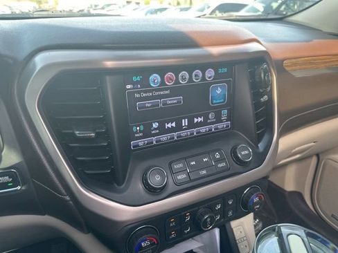 Used 2017 GMC Acadia Denali w/ Technology Package image 9